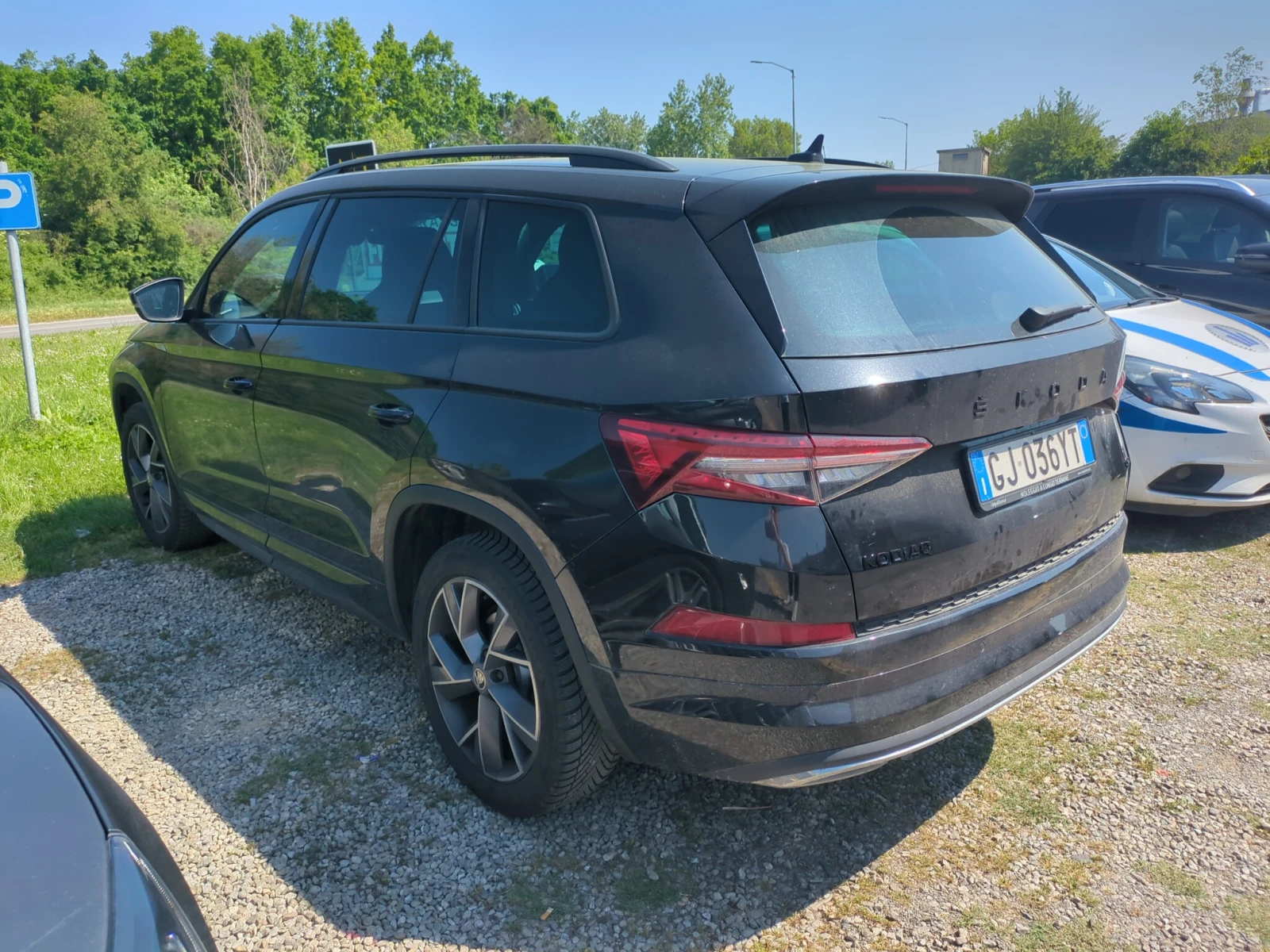 Skoda Kodiaq 2.0 TDI Sportline - AWD - 200 к.с.  , снимка 3 - Автомобили и джипове - 54553684