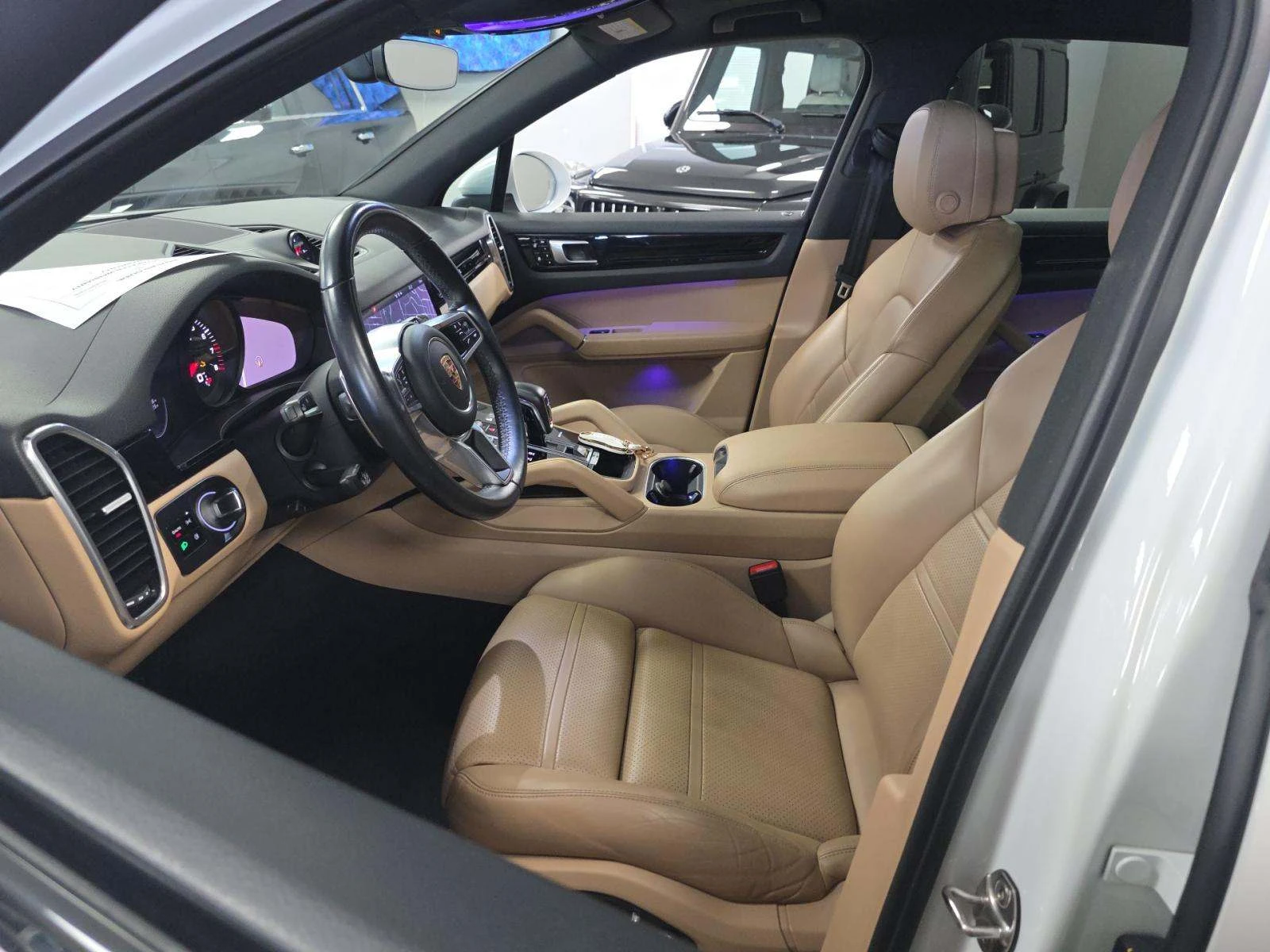Porsche Cayenne Панорама | BOSE | PDLS | 21" RS Spyder, снимка 4 - Автомобили и джипове - 54711431