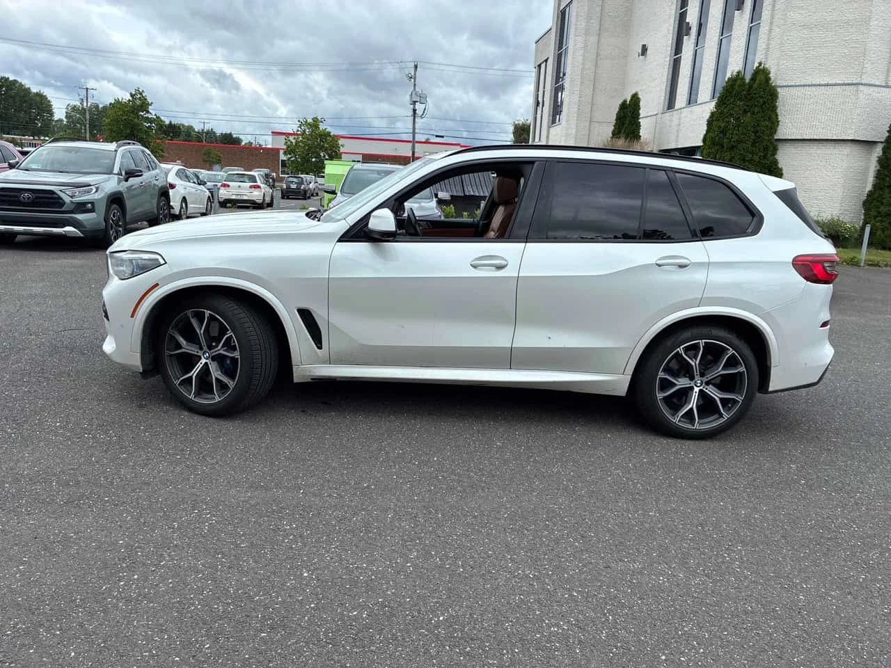 BMW X5 * xDrive40i * CARFAX * ЦЕНА ДО БГ, снимка 4 - Автомобили и джипове - 54980170