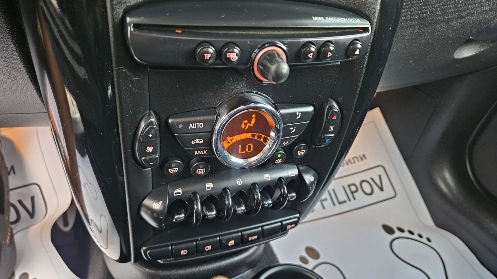 Mini Countryman 4?4.Panorama..AUTOMATIC , снимка 13 - Автомобили и джипове - 55607458