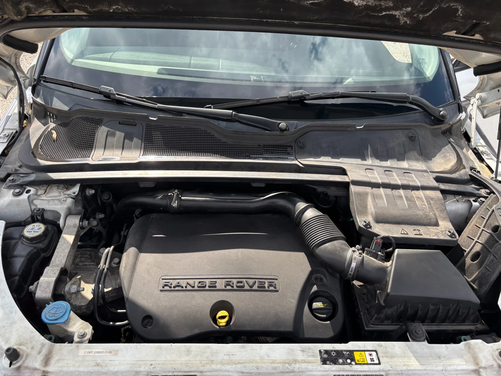 Land Rover Range Rover Evoque 2.2D SPORT COUPE, снимка 16 - Автомобили и джипове - 55929292