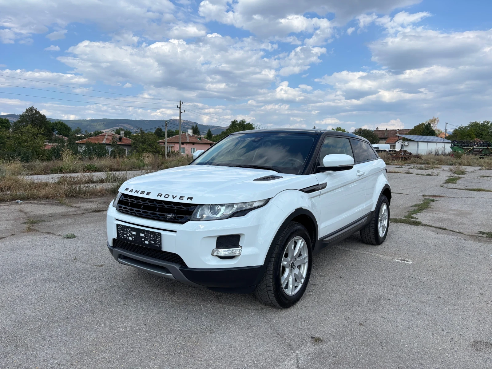 Land Rover Range Rover Evoque 2.2D SPORT COUPE, снимка 2 - Автомобили и джипове - 55929292