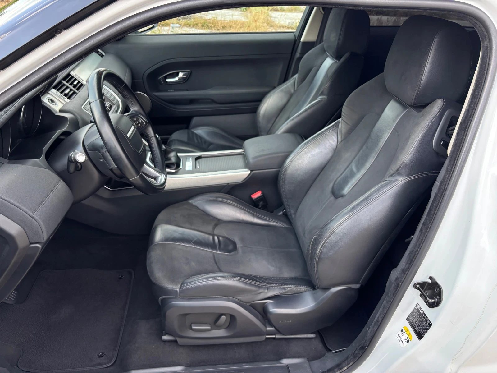 Land Rover Range Rover Evoque 2.2D SPORT COUPE, снимка 11 - Автомобили и джипове - 55929292