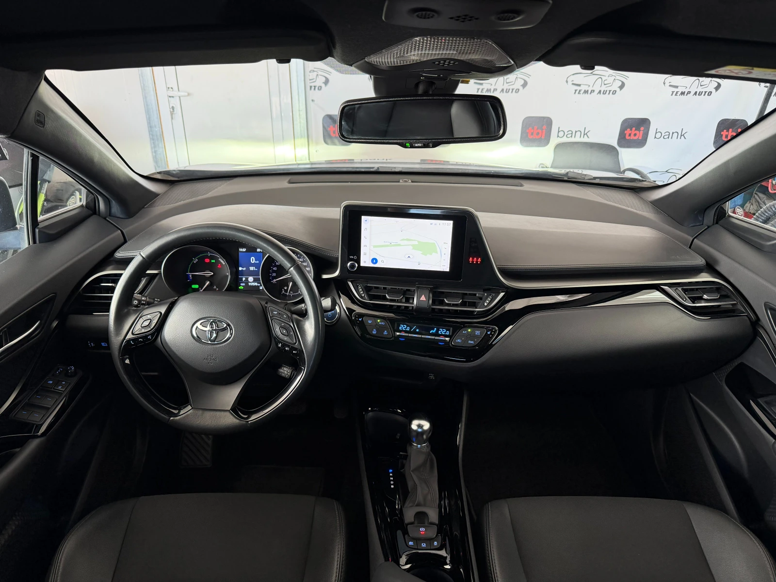 Toyota C-HR 1.8I* СЕРВИЗНА КНИЖКА* ПЪЛНА  ИСТОРИЯ В ТОЙОТА, снимка 12 - Автомобили и джипове - 56125736