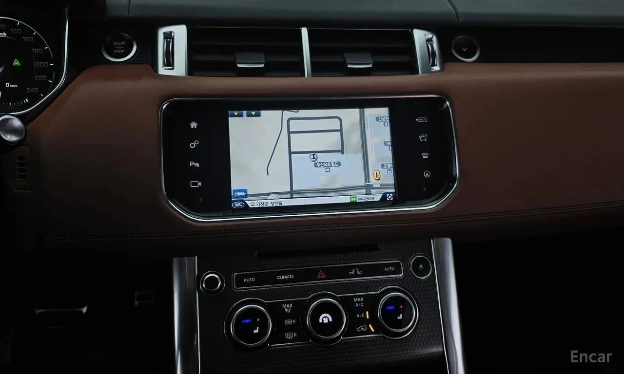 Land Rover Range Rover Sport, снимка 14 - Автомобили и джипове - 56731833