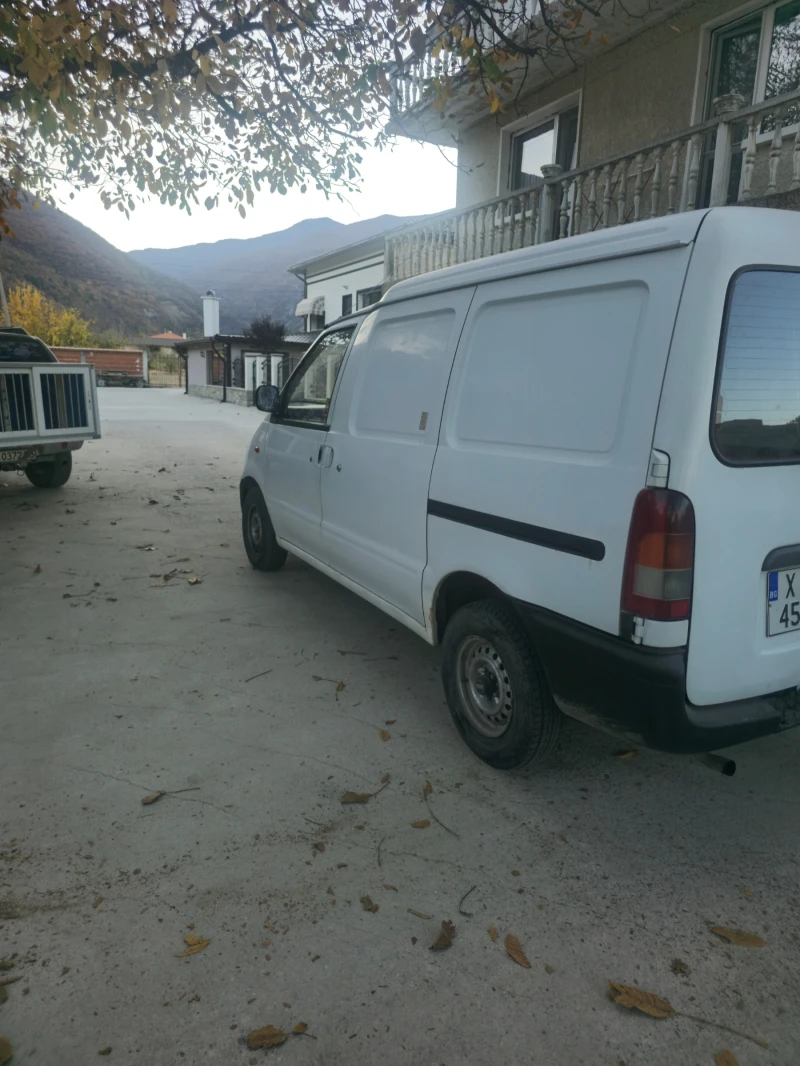 Nissan Vanette, снимка 4 - Бусове и автобуси - 47868012