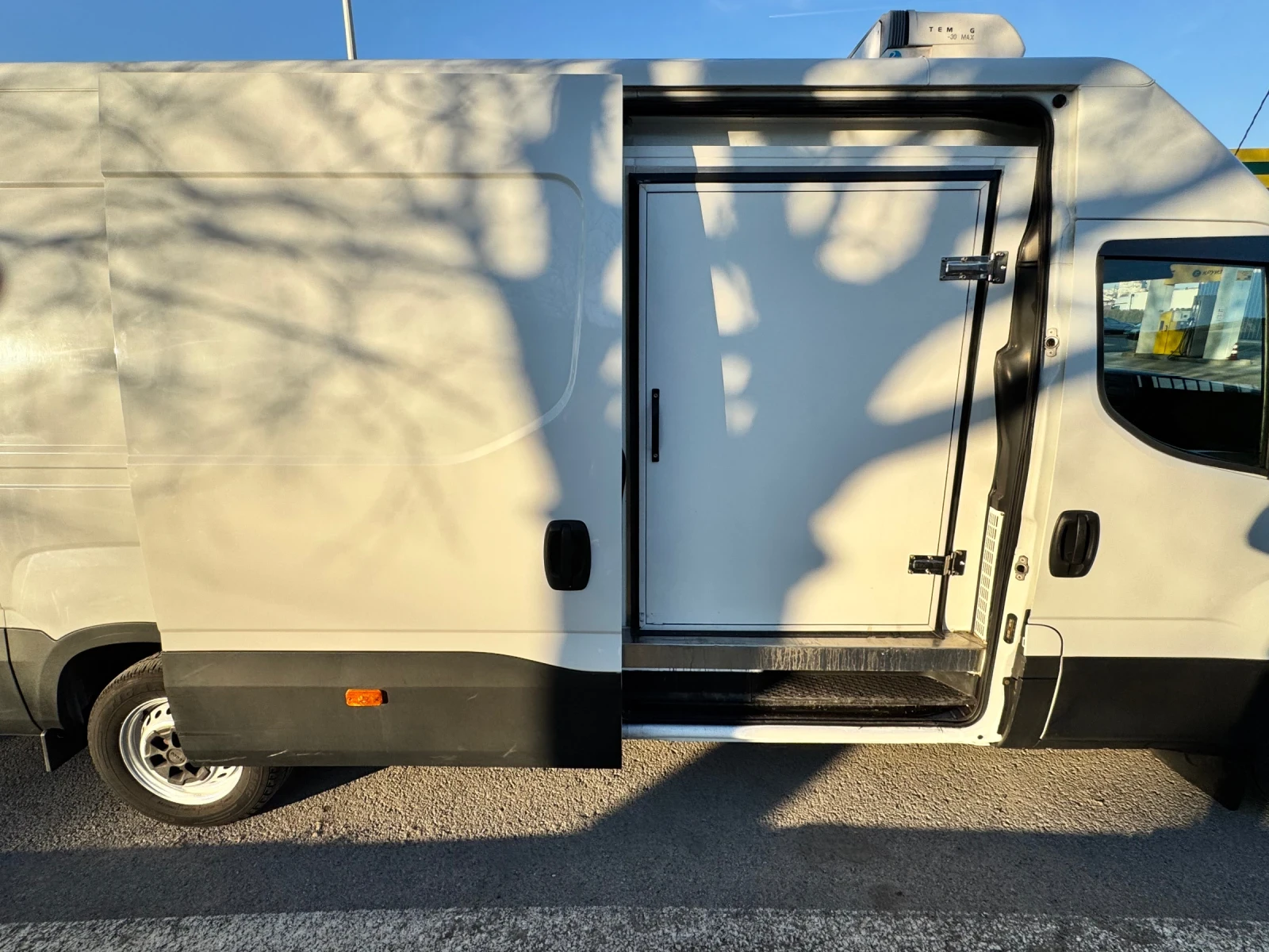 Iveco Daily 3.0 170hp ХЛАДИЛЕН-30!!!СТАЦИОНАР!!!ТОП!!!ОБСЛУЖЕН - изображение 7