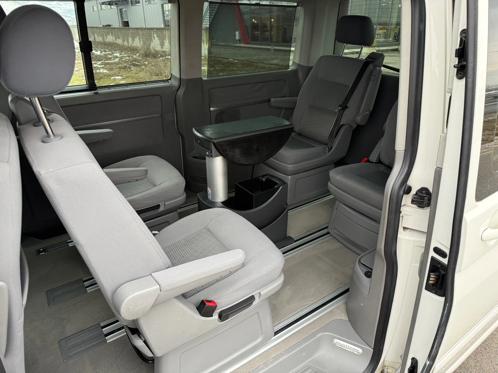 VW T5 MULTIVAN 2.5 TD / 4MOTION / 5+ 1 / NAVI / PECHKA  | Mobile.bg � ����������� 12