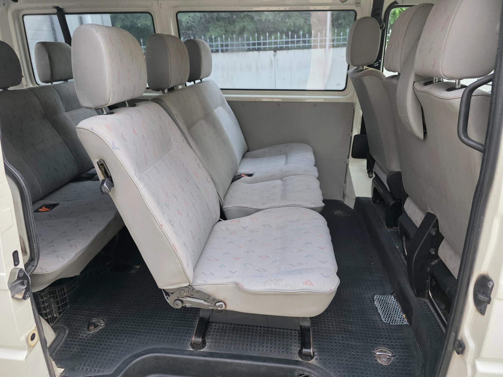 VW Transporter T4, снимка 12 - Бусове и автобуси - 55430990