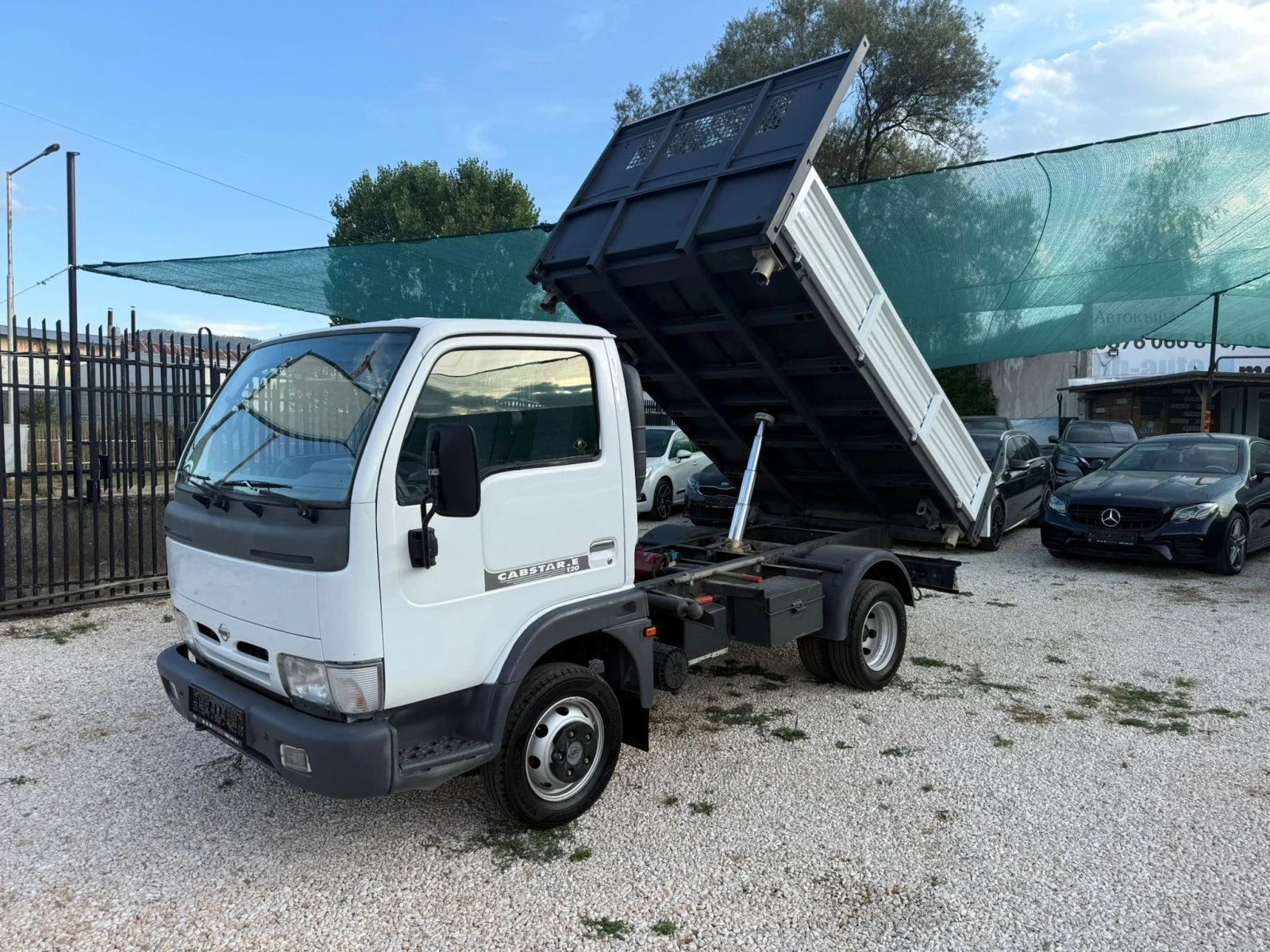Nissan Capstar 3.0 D, 89000км., Тристранен самосвал 