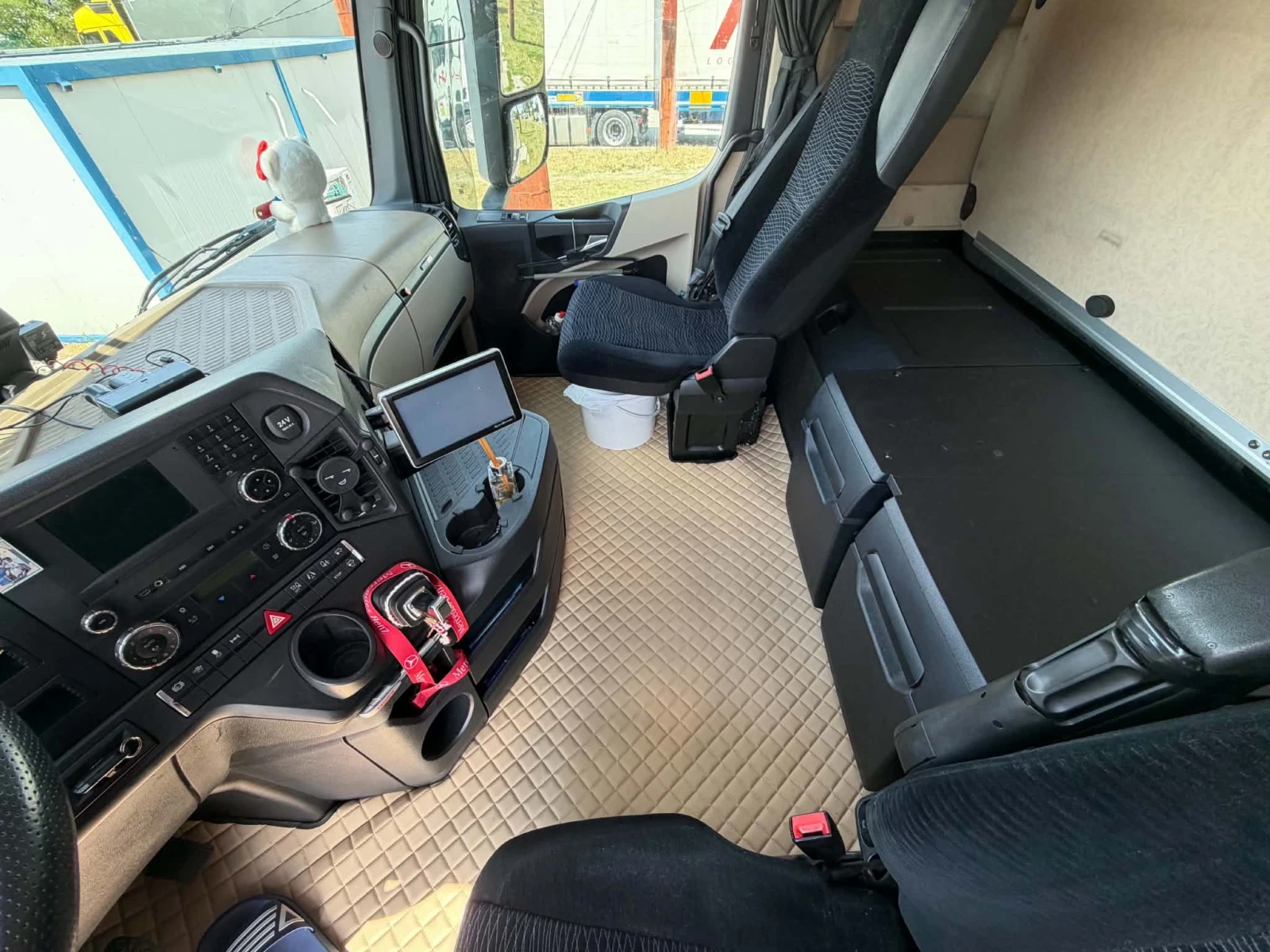 Mercedes-Benz 1848, снимка 7 - Камиони - 54916909