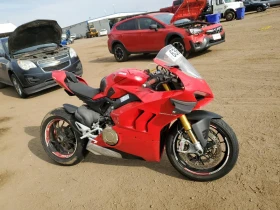 Ducati Panigale V4S, снимка 1