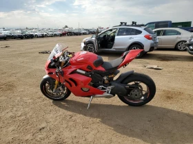 Ducati Panigale V4S, снимка 3