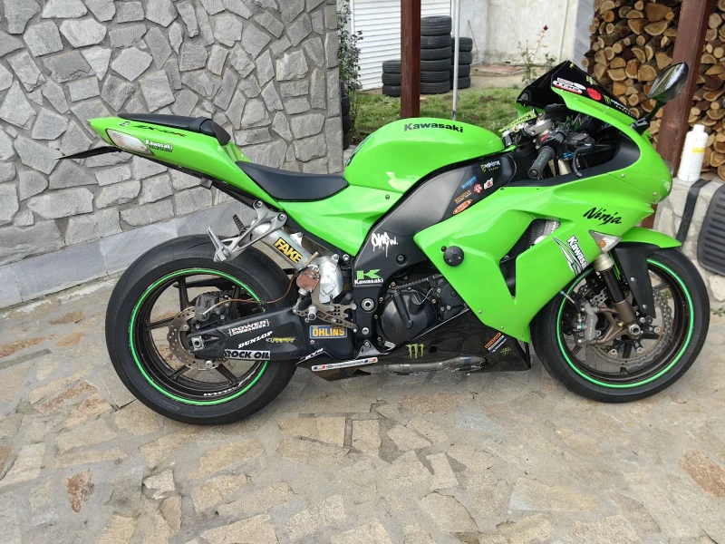Kawasaki Zxr ZX-10R ПЕРФЕКТНО СЪСТОЯНИЕ!! , снимка 5 - Мотоциклети и мототехника - 52696312