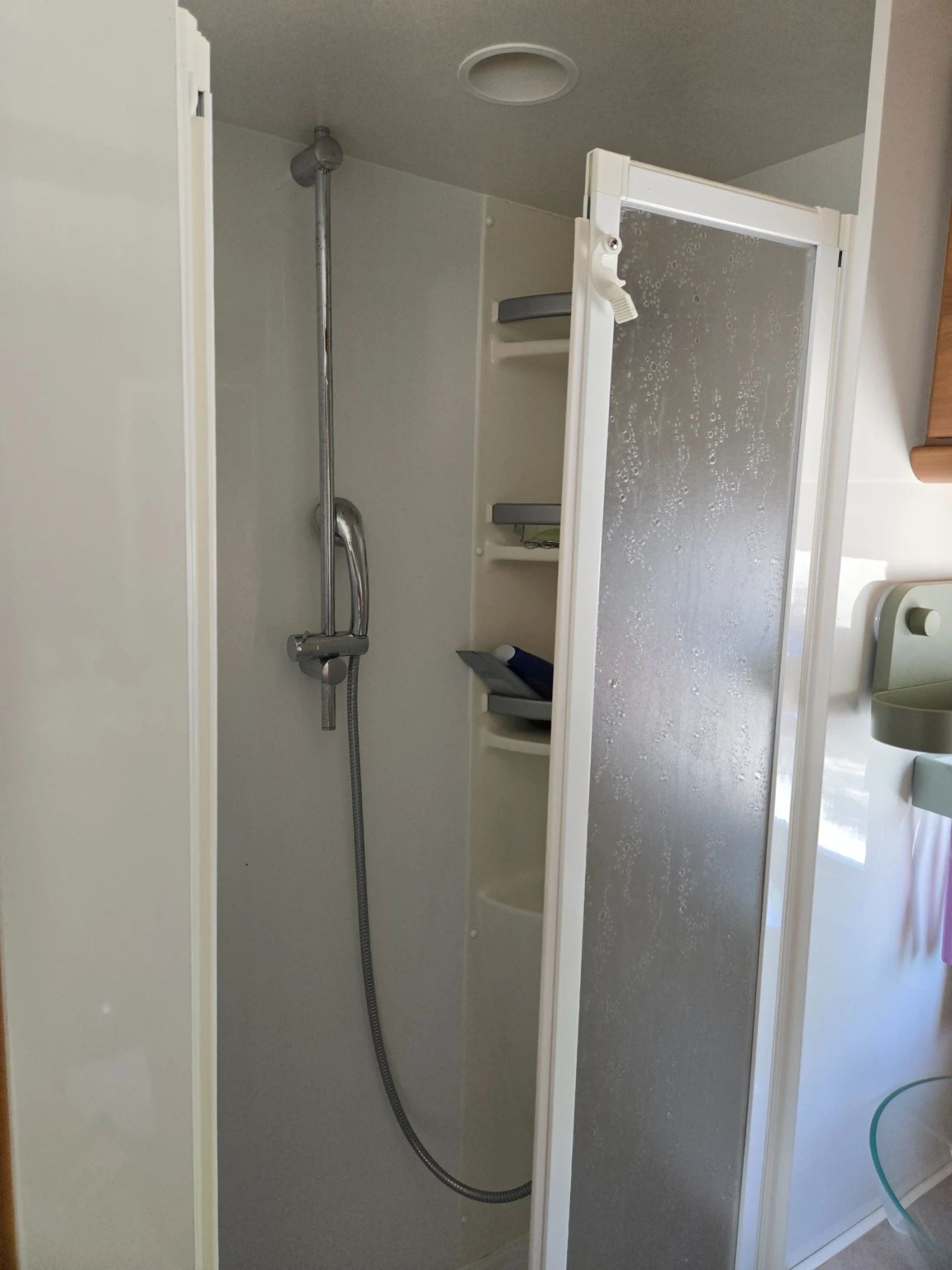 ������ XGO Family 103 | Mobile.bg � ����������� 15