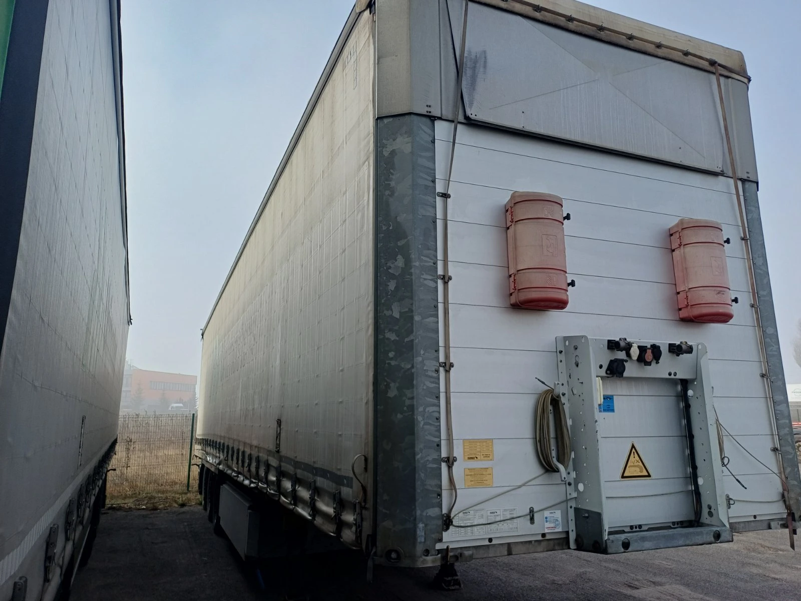 Полуремарке Schmitz SCB S3T, снимка 3 - Ремаркета - 54026209