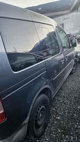 VW Caddy 1.6 , снимка 3
