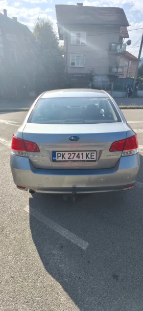 Subaru Legacy Седан, снимка 4