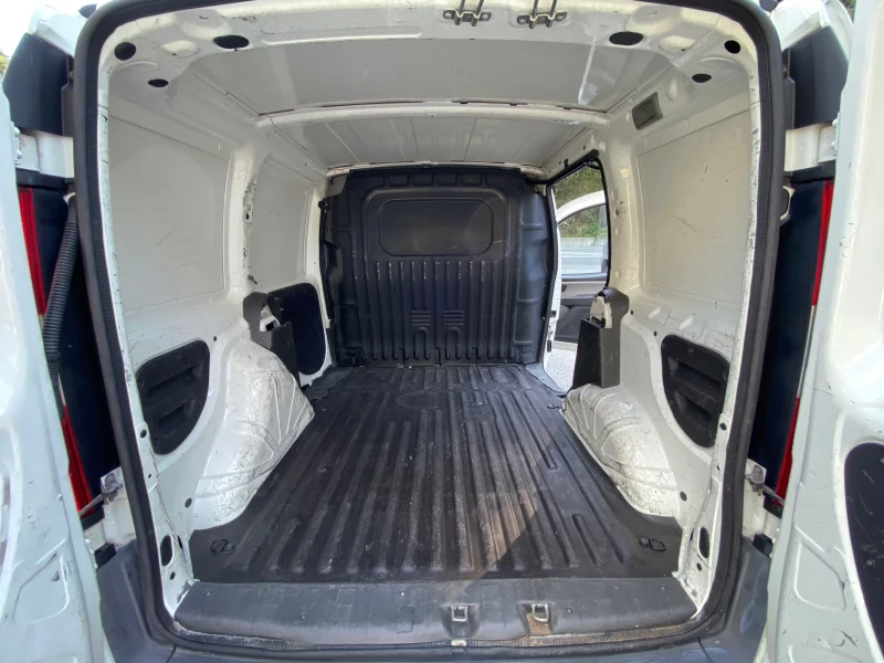 Fiat Doblo 1.9MultiJet* КЛИМА* Cargo* Италия* Реални км!!!, снимка 15 - Автомобили и джипове - 46827037