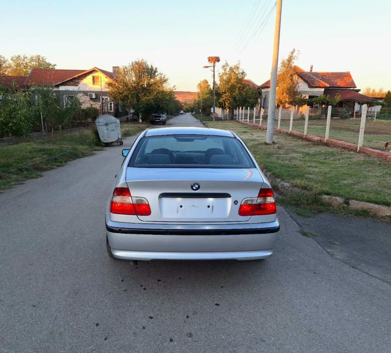 BMW 320 2.0D 116 кс, снимка 4 - Автомобили и джипове - 47712449