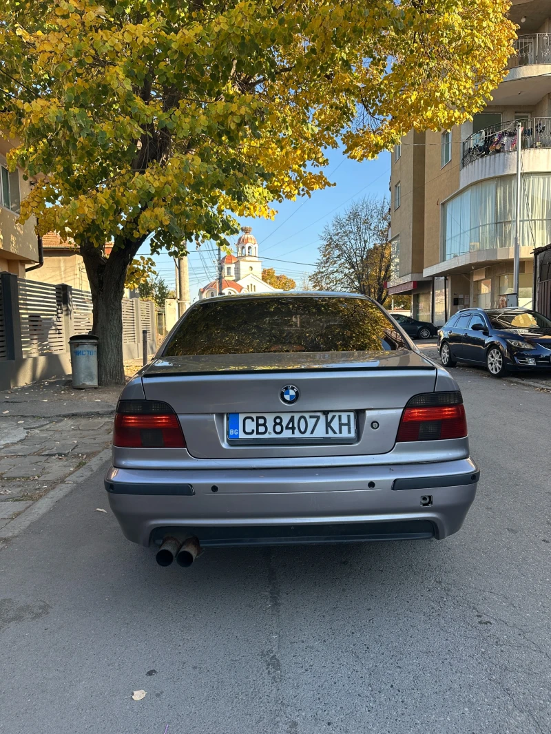 BMW 523  Седан, снимка 7 - Автомобили и джипове - 47813354