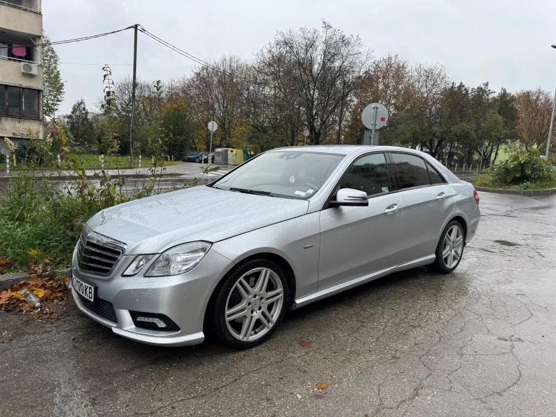 Mercedes-Benz E 300 AMG CDI V6 , снимка 4 - Автомобили и джипове - 47960516