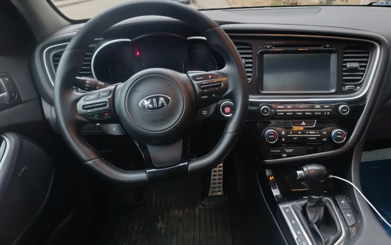 Kia Optima SXT GDI 2.0 Turbo, снимка 6 - Автомобили и джипове - 49146253