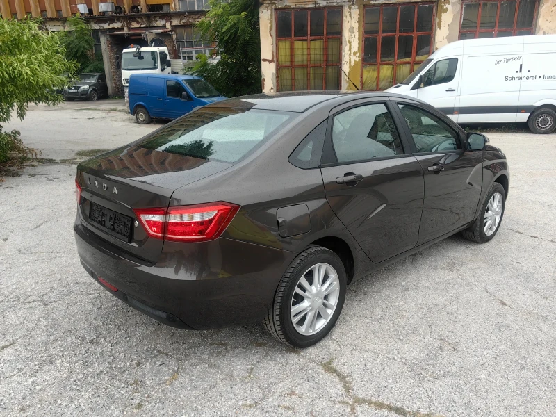 Lada Vesta 1.6 Бензин 106 кс, СЕДАН, ЕВРО 6, ОТЛИЧНА , снимка 7 - Автомобили и джипове - 49897536