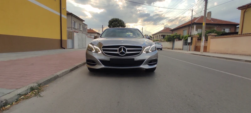 Mercedes-Benz E 250 E-Klasse CDI 4Matic Avantgarde, снимка 2 - Автомобили и джипове - 52386116