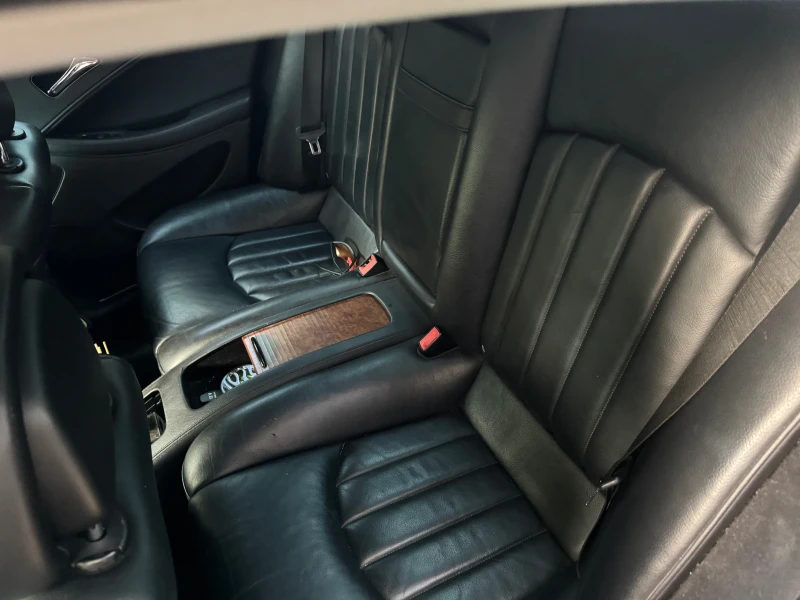 Mercedes-Benz CLS 320, снимка 15 - Автомобили и джипове - 51555551