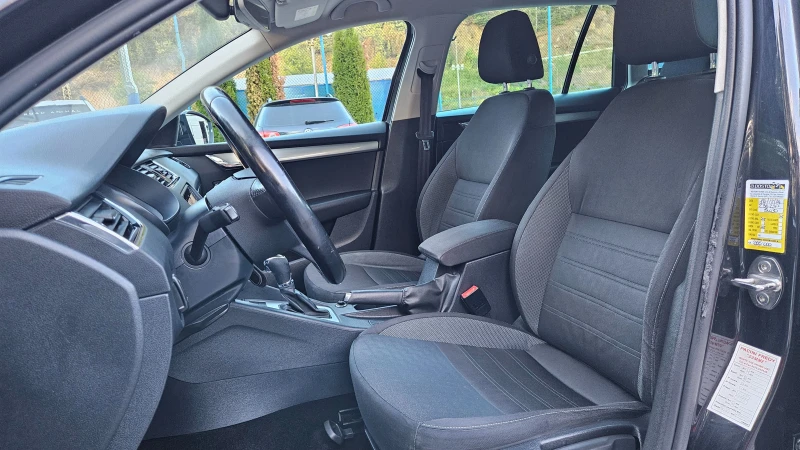Skoda Octavia 1.6 TDI AVTOMAT/KLIMATRONIK/FACELIFT, снимка 11 - Автомобили и джипове - 51754240