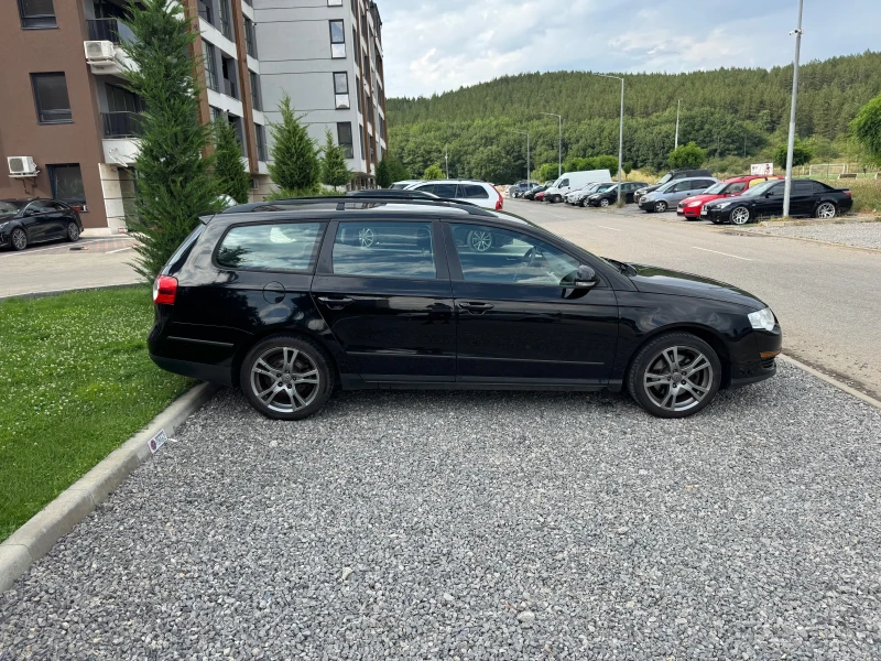 VW Passat 2.0FSI, снимка 4 - Автомобили и джипове - 52160845
