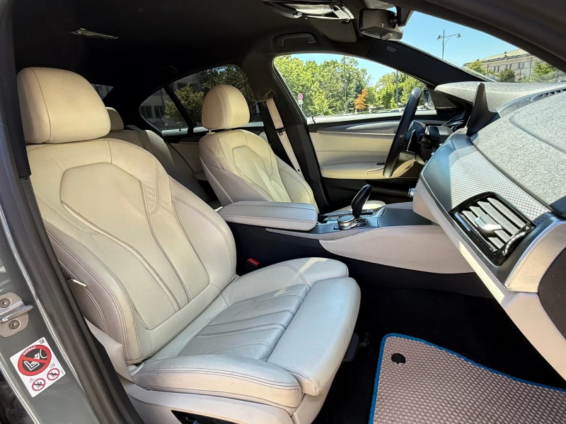 BMW 530 Xdrive* Head-up* 360* Distronic* ГОТОВ ЛИЗИНГ, снимка 9 - Автомобили и джипове - 51928188