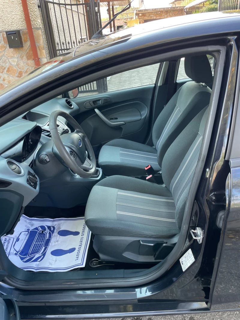 Ford Fiesta 1.6tdci, снимка 8 - Автомобили и джипове - 52264955
