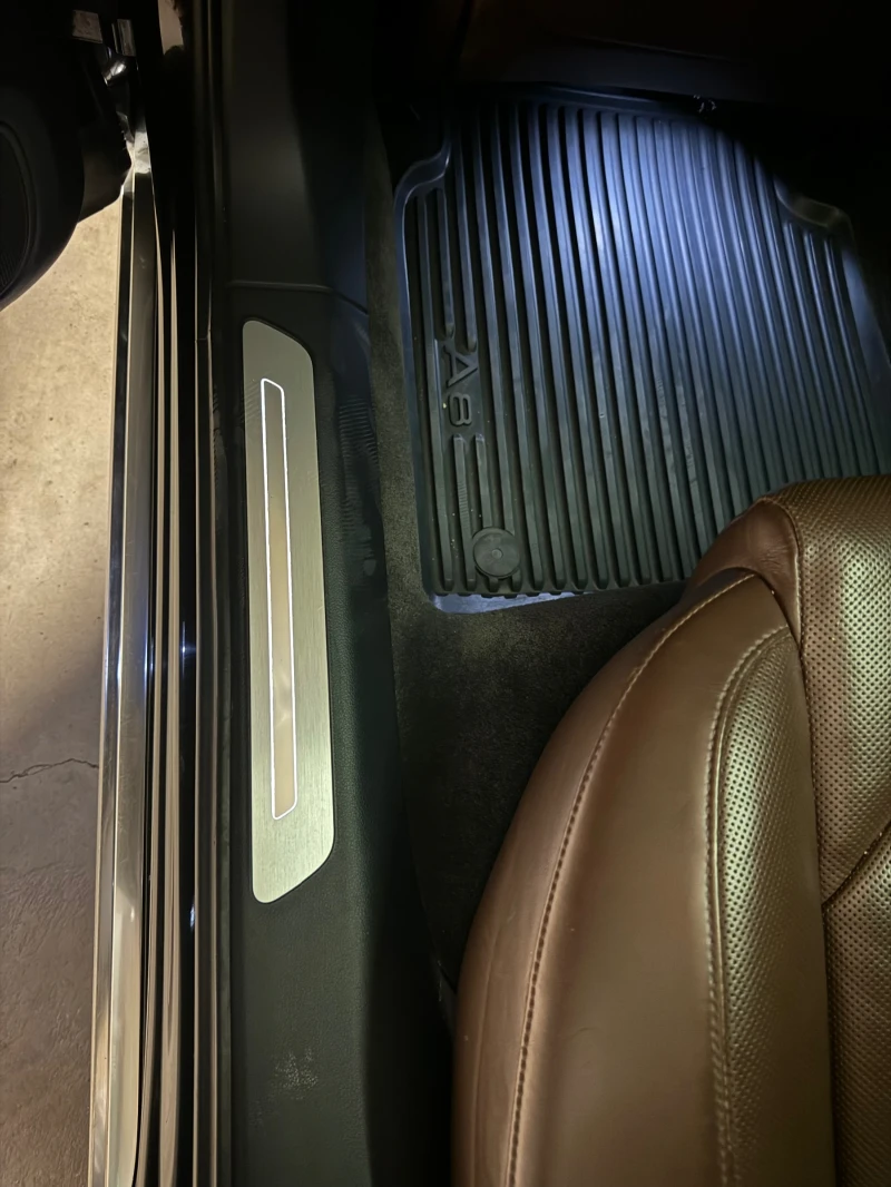 Audi A8 A8 4.2 i Long Barter, снимка 14 - Автомобили и джипове - 52515591