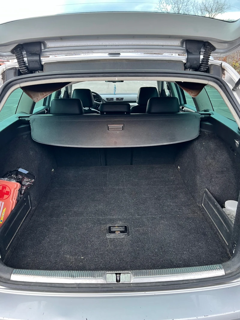 VW Passat 2.0TDI, снимка 10 - Автомобили и джипове - 52664187