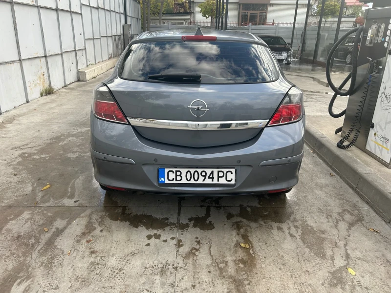 Opel Astra GTC , снимка 2 - Автомобили и джипове - 52997522