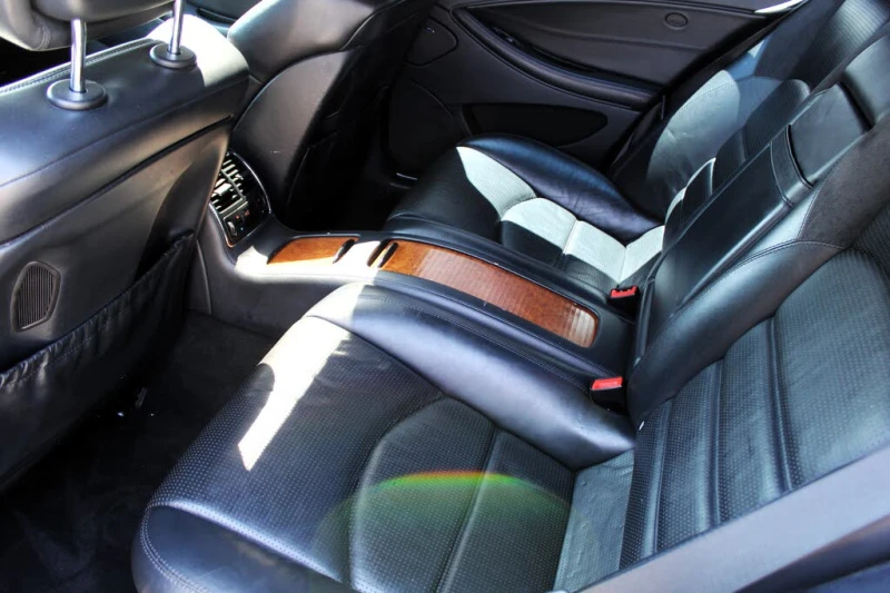 Mercedes-Benz CLS 63 AMG АвтоКредит* (ЦЕНА ДО БГ), снимка 8 - Автомобили и джипове - 53216780