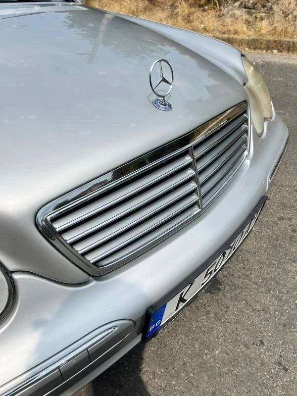 Mercedes-Benz C 220, снимка 15 - Автомобили и джипове - 51202874