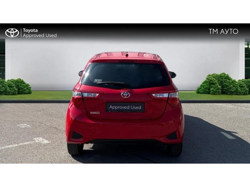 Toyota Yaris 1.5P 6MT TERRA, снимка 4 - Автомобили и джипове - 53869540