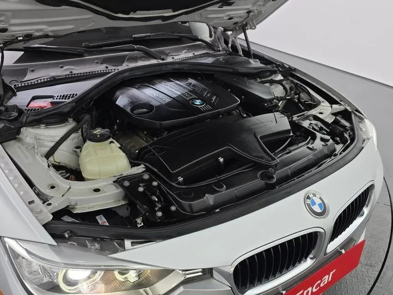 BMW 320 D xDrive, снимка 6 - Автомобили и джипове - 54205070