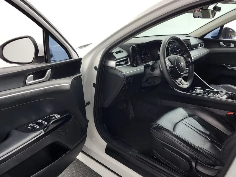 Kia K5 K5 3RD GENERATION 2.0 TRENDY, снимка 10 - Автомобили и джипове - 54869378