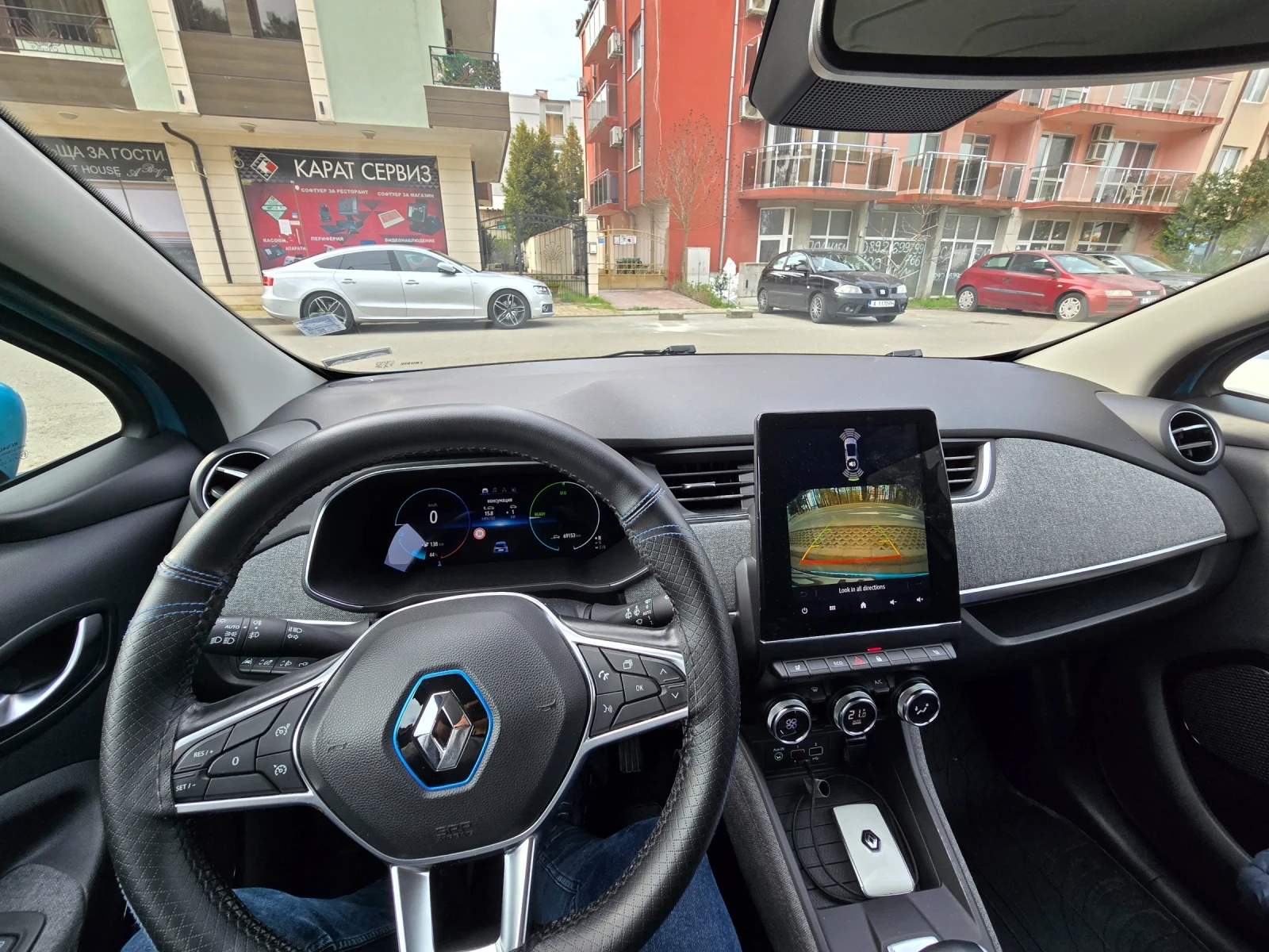 Renault Zoe R135 Intense 52 kWh - изображение 10