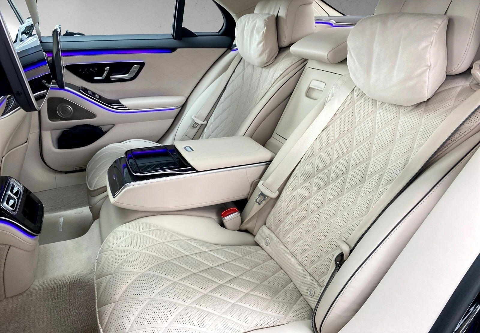 Mercedes-Benz S 450 d 4Matic = AMG Line= Exclusive/E-Active Гаранци - изображение 10