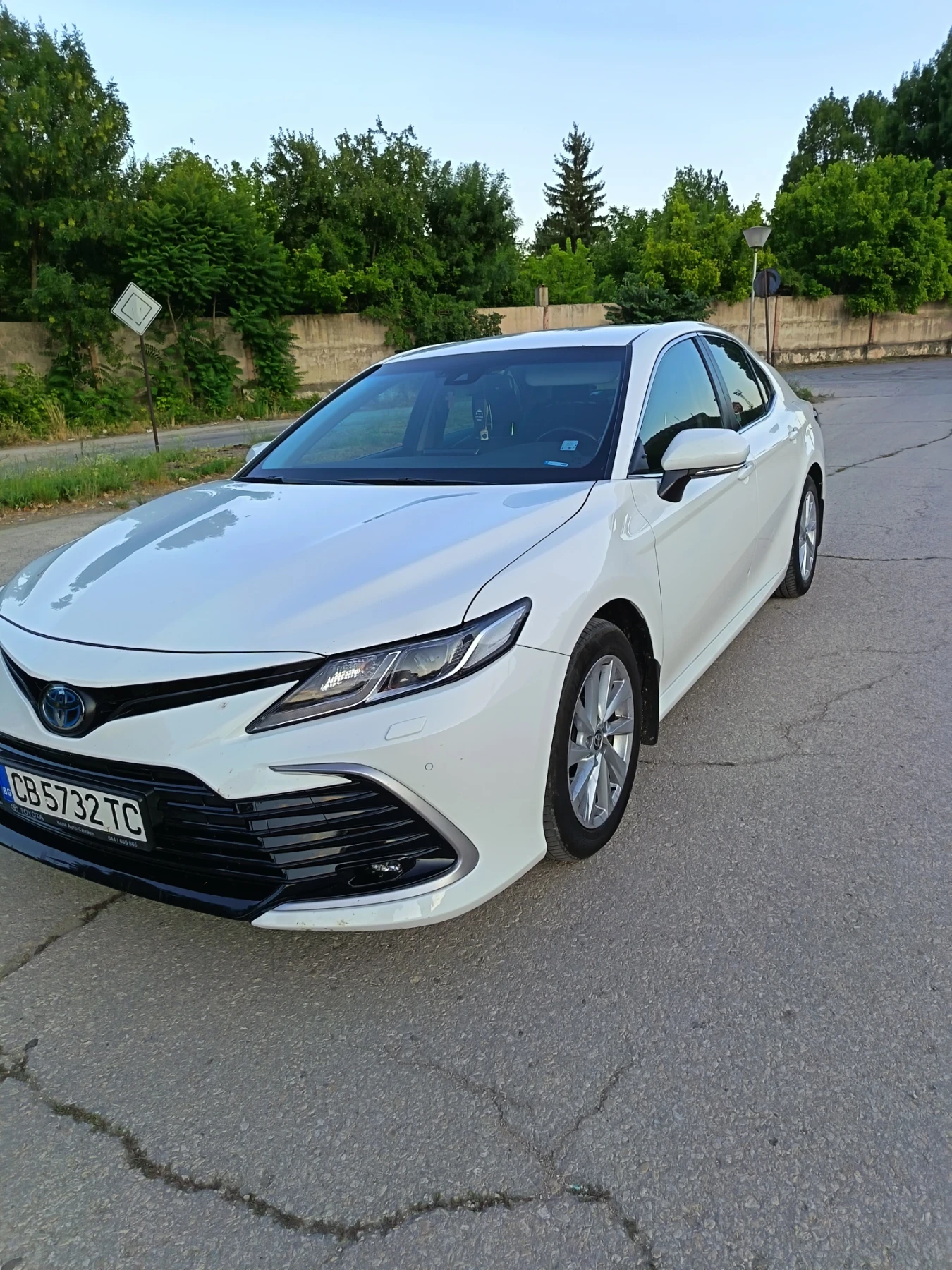 Toyota Camry Sedan | Mobile.bg — изображение 1