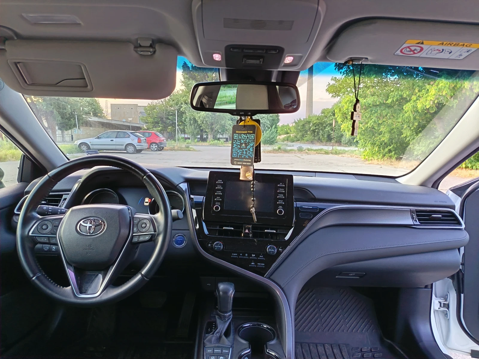 Toyota Camry Sedan - изображение 10