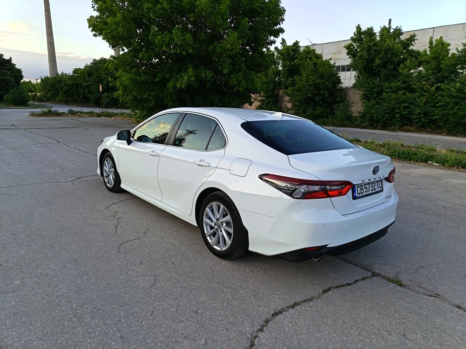 Toyota Camry Sedan - изображение 5