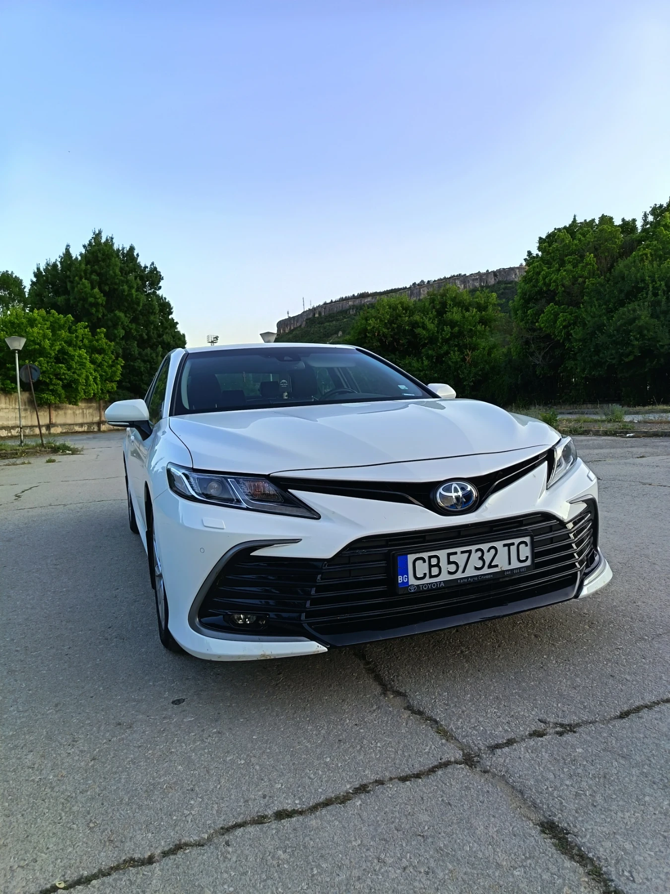 Toyota Camry Sedan - изображение 3