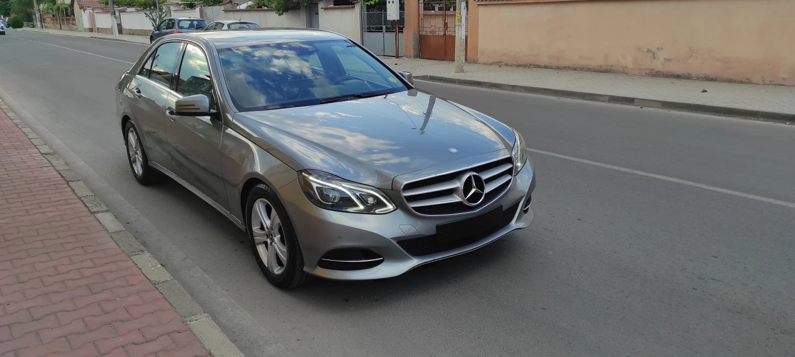 Mercedes-Benz E 250 E-Klasse CDI 4Matic Avantgarde - изображение 7