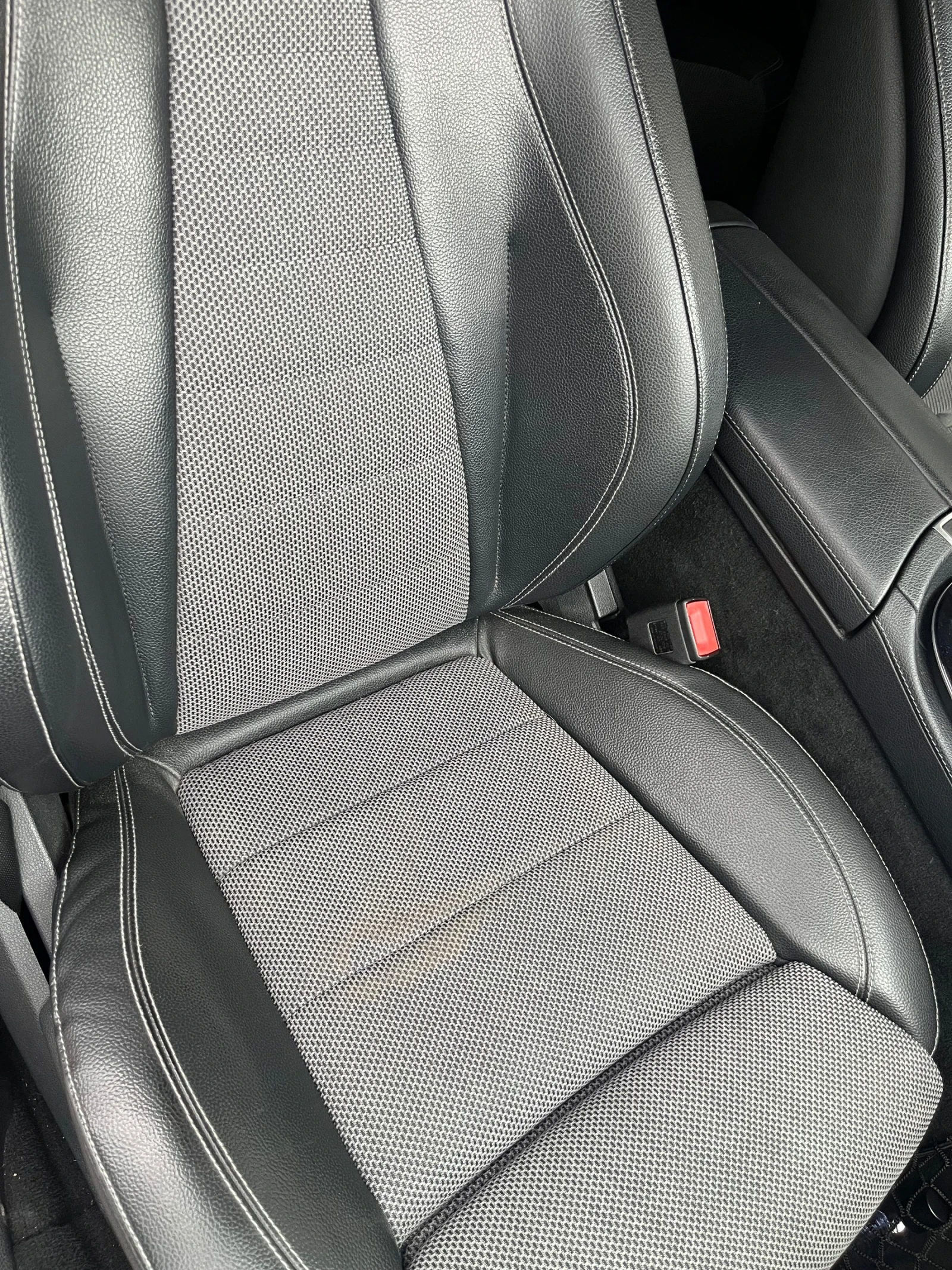 Mercedes-Benz E 220 W213, снимка 17 - Автомобили и джипове - 51579848